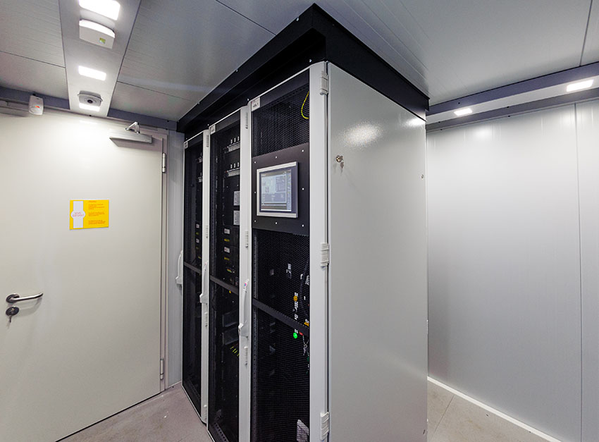 Containerized data center for Starkom